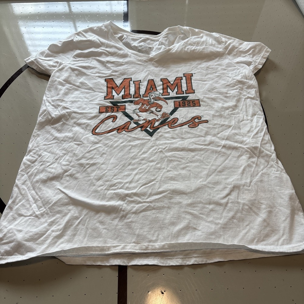 XL Women's Fanatics Miami Hurricanes T Shirt